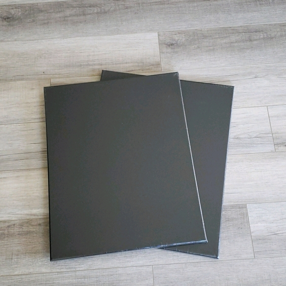 2 Black canvas - Picture 1 of 1